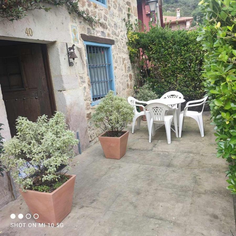 Casa Rural El Amparuco Treceño Esterno foto